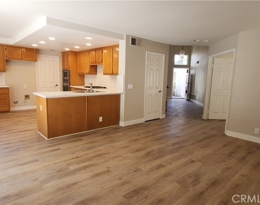 13311 Saratoga Drive - Photo Thumbnail 19