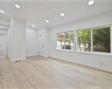 32549 Crescent - Photo Thumbnail 4