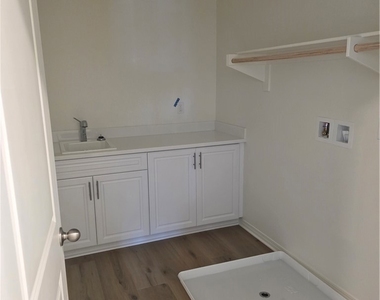 9667 Babaco Street - Photo Thumbnail 20