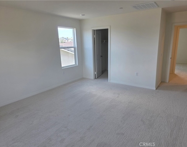 9667 Babaco Street - Photo Thumbnail 9