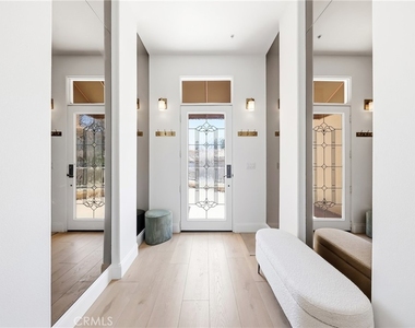 52 Plaza Vivienda - Photo Thumbnail 2
