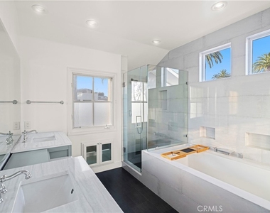 504 Marguerite Avenue - Photo Thumbnail 13
