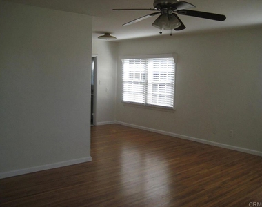 1016 S Nevada Street - Photo Thumbnail 3