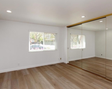 119 Dardanelli Lane - Photo Thumbnail 10
