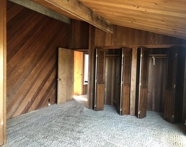 25055 Baronet Road - Photo Thumbnail 5