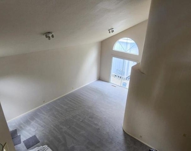296 San Pedro Avenue - Photo Thumbnail 19