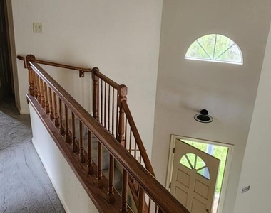 296 San Pedro Avenue - Photo Thumbnail 15