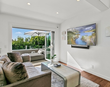 1010 Emerald Bay - Photo Thumbnail 55