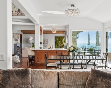 1010 Emerald Bay - Photo Thumbnail 15