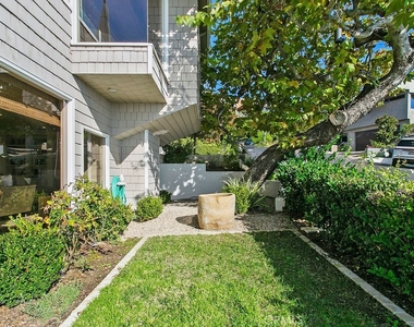 1010 Emerald Bay - Photo Thumbnail 64