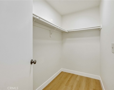 443 Bent Street - Photo Thumbnail 7