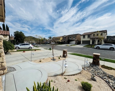34322 Blossoms Dr - Photo Thumbnail 3