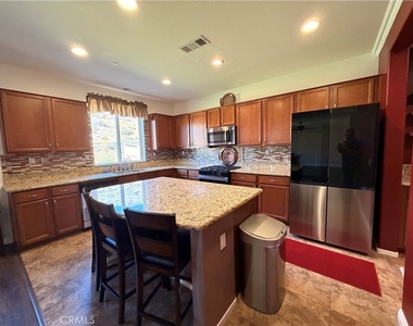 34322 Blossoms Dr - Photo Thumbnail 15