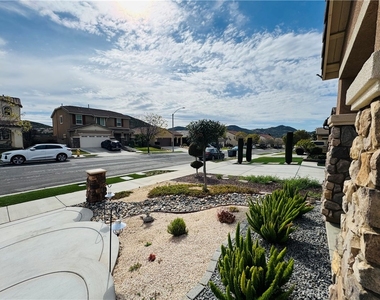 34322 Blossoms Dr - Photo Thumbnail 4