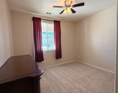 34322 Blossoms Dr - Photo Thumbnail 26