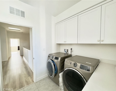 1868 S Westside Drive - Photo Thumbnail 37