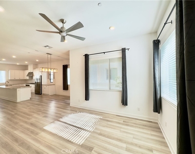 1868 S Westside Drive - Photo Thumbnail 12