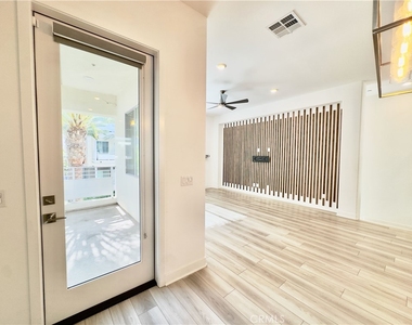 1868 S Westside Drive - Photo Thumbnail 11