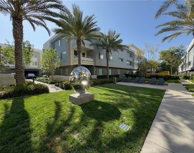 1868 S Westside Drive - Photo Thumbnail 43