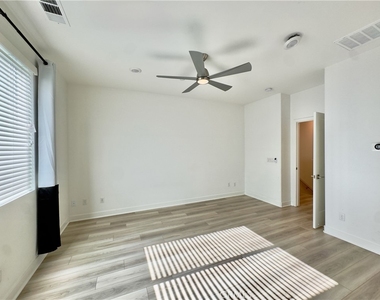1868 S Westside Drive - Photo Thumbnail 26