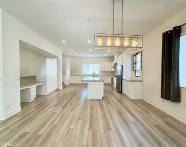 1868 S Westside Drive - Photo Thumbnail 3