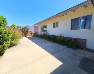 11904 4th Street - Photo Thumbnail 21