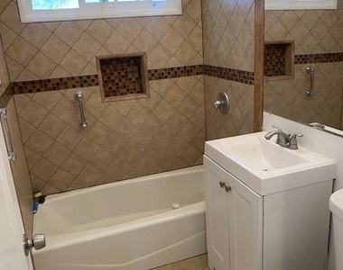 13729 Regentview - Photo Thumbnail 9