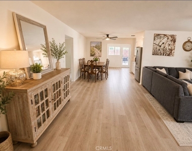 1212 Turquoise Street - Photo Thumbnail 5