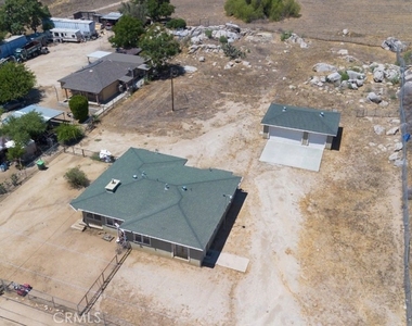 1188 Witt St - Photo Thumbnail 2
