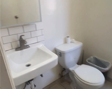 356 Gless Street - Photo Thumbnail 6