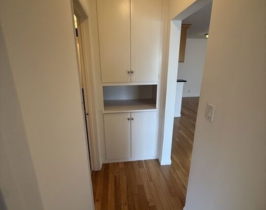 2616 5th Street - Photo Thumbnail 6