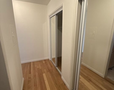 2616 5th Street - Photo Thumbnail 5