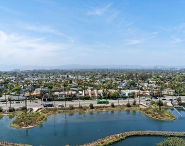4265 Marina City Drive - Photo Thumbnail 23