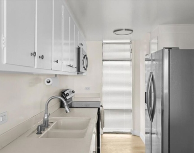 4265 Marina City Drive - Photo Thumbnail 3