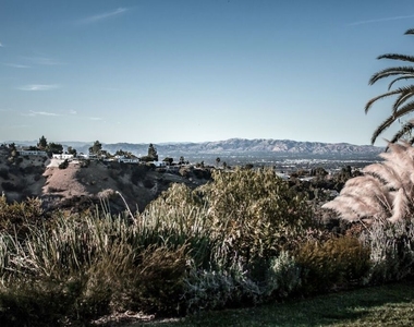 3539 Beverly Ridge Drive - Photo Thumbnail 25