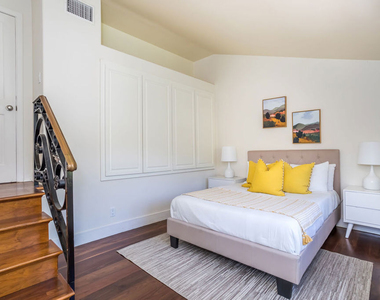941 N Norman Place - Photo Thumbnail 52