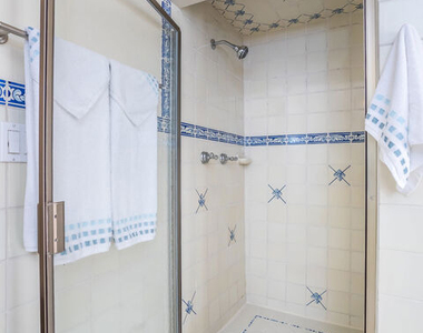 941 N Norman Place - Photo Thumbnail 44