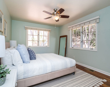 941 N Norman Place - Photo Thumbnail 49