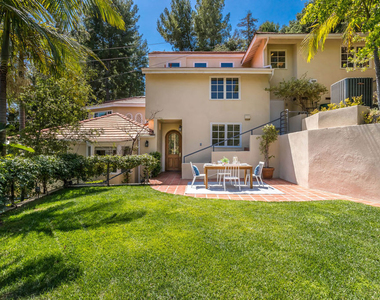 941 N Norman Place - Photo Thumbnail 11