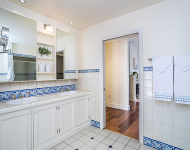 941 N Norman Place - Photo Thumbnail 41