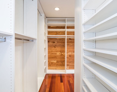 941 N Norman Place - Photo Thumbnail 45
