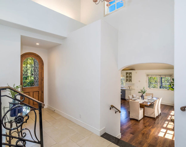 941 N Norman Place - Photo Thumbnail 22