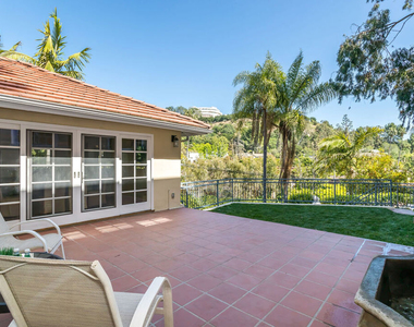 941 N Norman Place - Photo Thumbnail 63