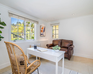 941 N Norman Place - Photo Thumbnail 58