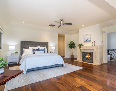 941 N Norman Place - Photo Thumbnail 35