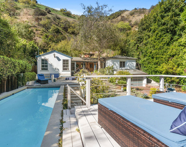 1853 Nichols Canyon Road - Photo Thumbnail 28
