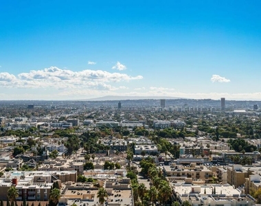 7250 Franklin Avenue - Photo Thumbnail 35