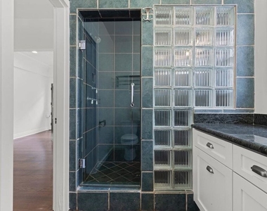 228 Rennie Avenue - Photo Thumbnail 16