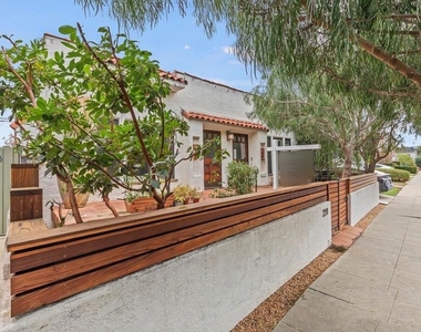 228 Rennie Avenue - Photo Thumbnail 1