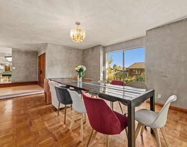 1133 Somera Road - Photo Thumbnail 10